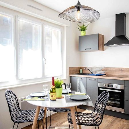 Chic Appartement Malouin, Parking - Plages & Commerces A Proximite Сен-Мало Экстерьер фото